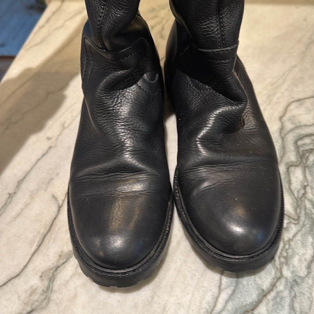 Gucci Boot
Camelot - Picture 4 of 12